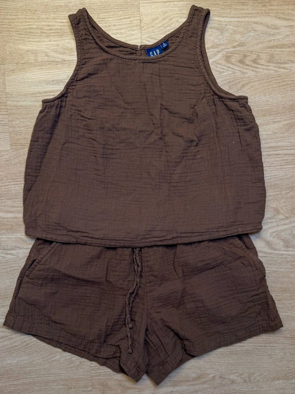 Gap Linen Set